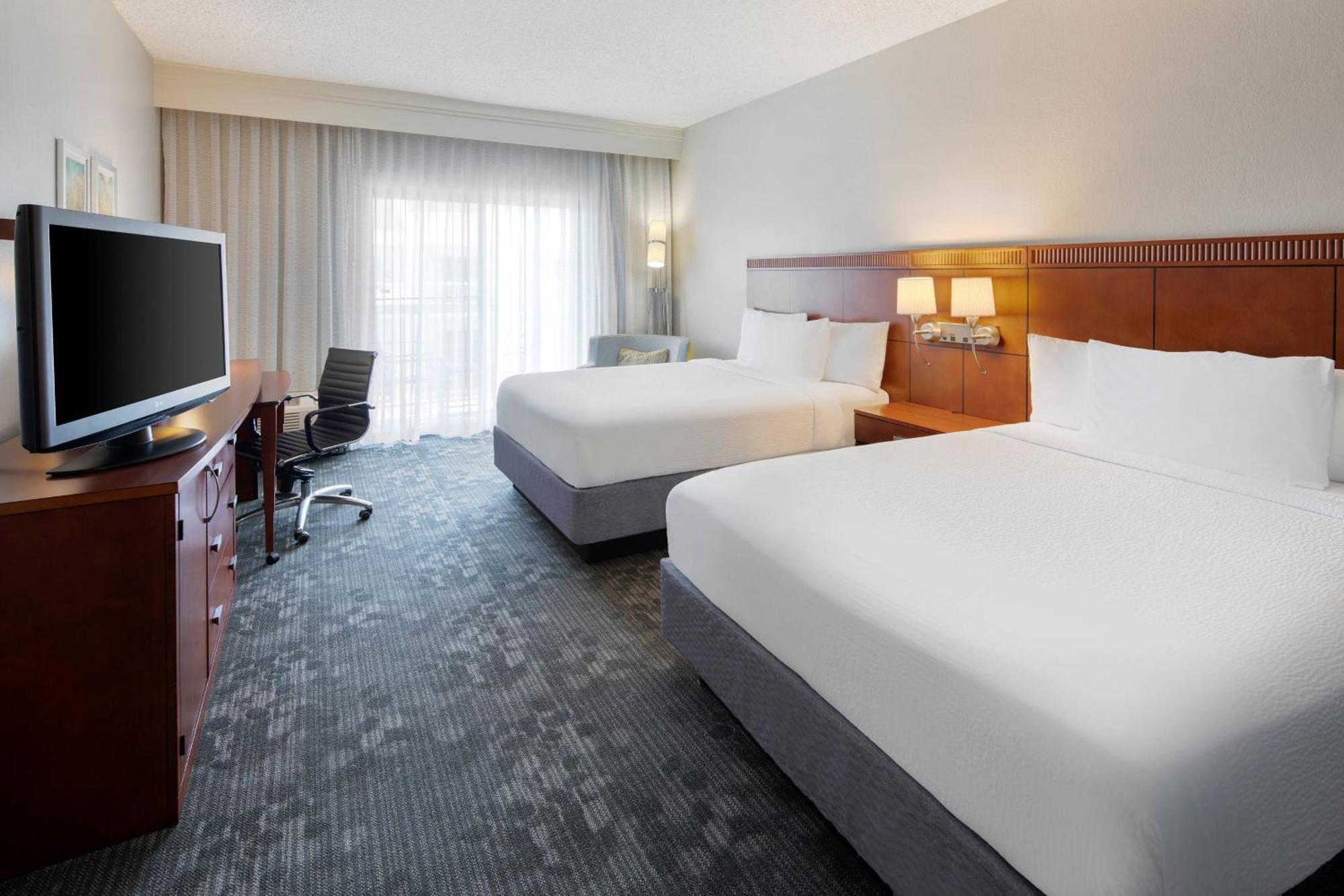 Courtyard Dallas Addison Midway Zewnętrze zdjęcie