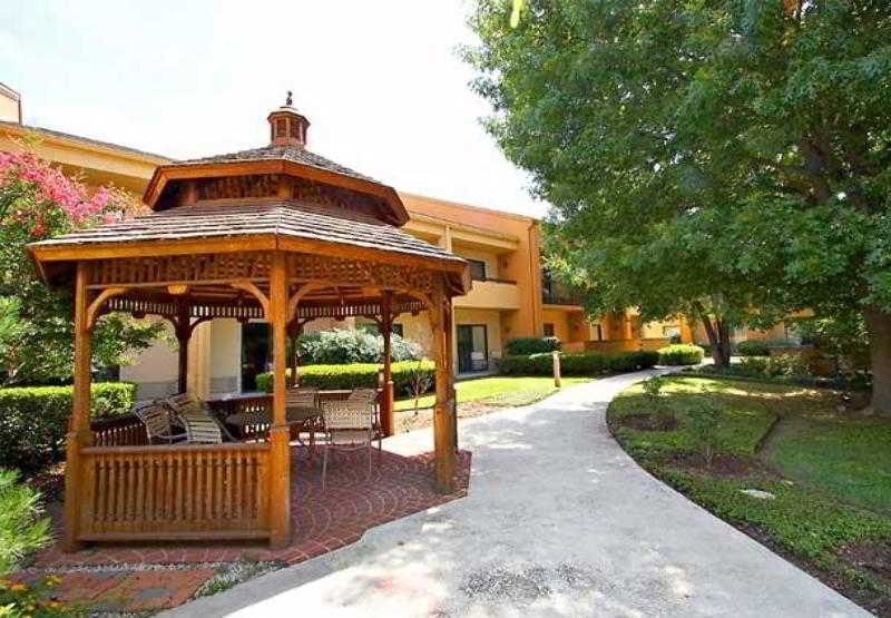 Courtyard Dallas Addison Midway Zewnętrze zdjęcie